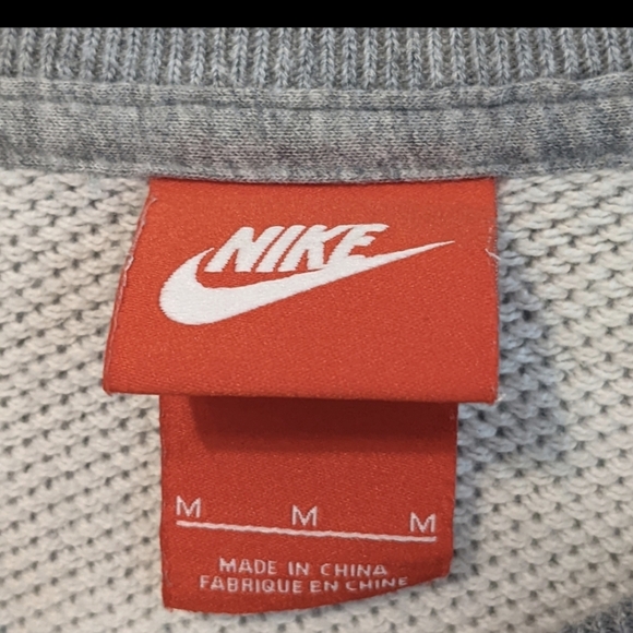 Nike Run the Earth Sweatshirt - Picture 5 of 6